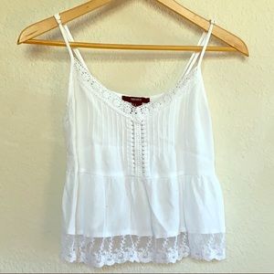 Forever 21 Lace Peplum Top